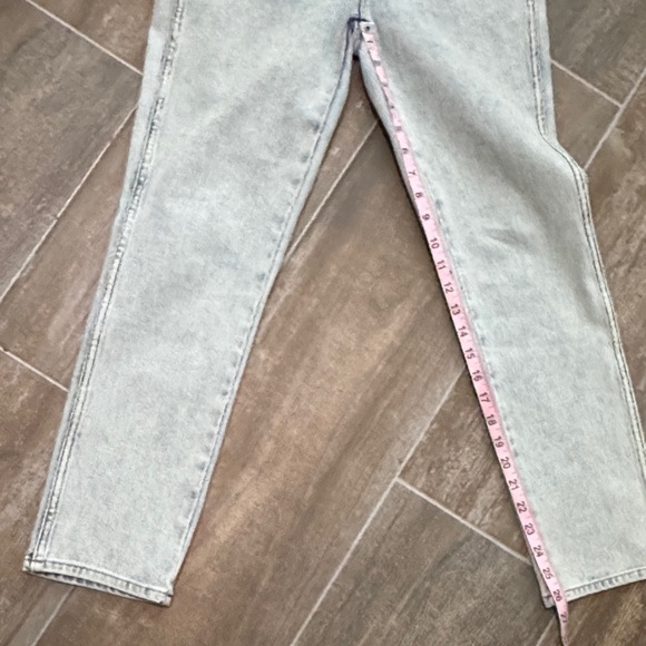 White House Black Market Light 80’s wash high rise Jeans NEW - Picture 2 of 10